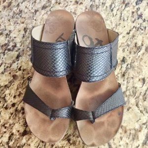 OTBT Brookfield blackscale leather wedge, size 8.5